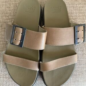 Sorel Olive Leather Sandals with Buckles